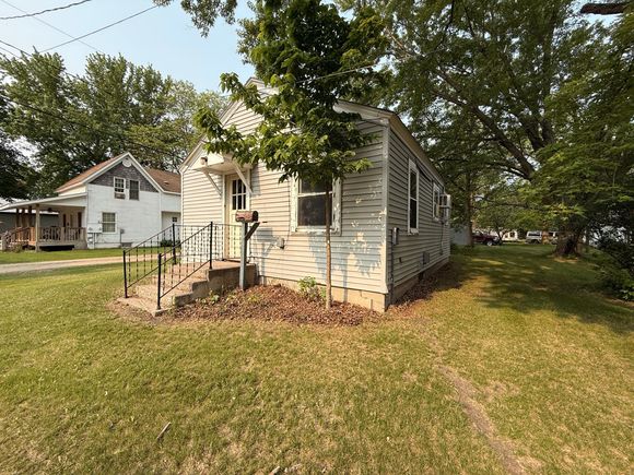 139 N Petrick Street Appleton, MN House Active - Photo 1 of 22. Opens carousel modal
