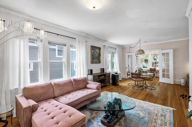998 Dayton Avenue Unit 2
