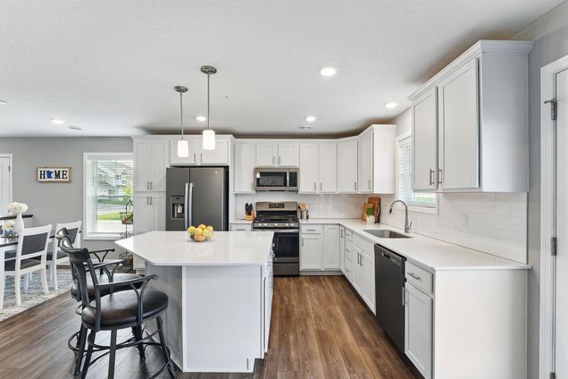1141 Middlefield Road