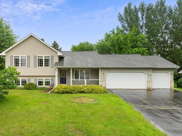 8180 Ravenrock Road Rockford, MN House Active - Photo 1 of 39. Opens carousel modal