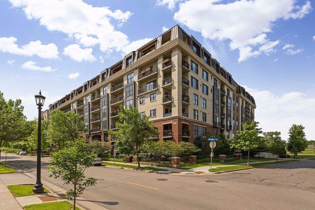 317 Groveland Ave Unit 514 Minneapolis, MN Condo Active - Photo 1 of 55. Opens carousel modal