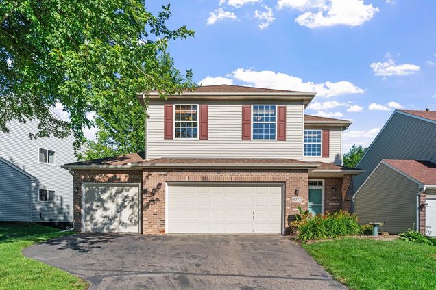 8373 Savanna Oaks Lane Woodbury, MN House Active - Photo 1 of 33. Opens carousel modal
