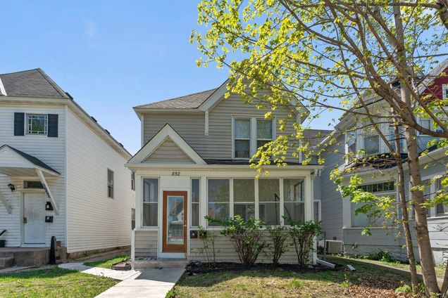 852 Edmund Avenue Saint Paul, MN Multifamily Active - Photo 1 of 16. Opens carousel modal