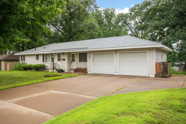 6308 Wyoming Avenue N Brooklyn Park, MN House Active - Photo 1 of 30. Opens carousel modal