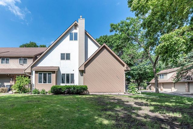 1607 Pleasant View Drive