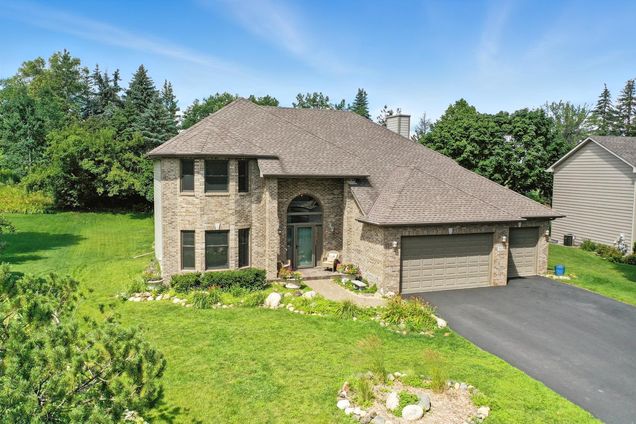 4049 Deerwood Trail
