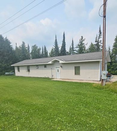 2742 State Highway 11 SE