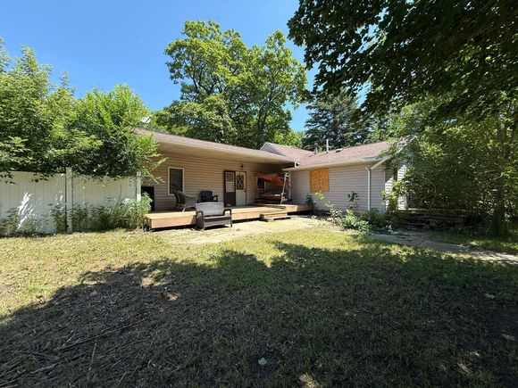103 E 3rd Street