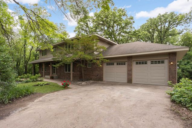 878 Lakewood Hills Road Eagan, MN House Active - Photo 1 of 47. Opens carousel modal