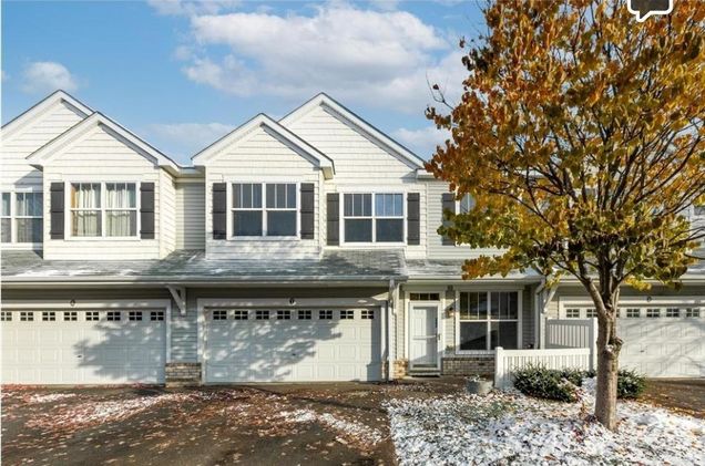 3033 Chamberlin Street N Unit 7 Maplewood, MN Townhouse Active - Photo 1 of 25. Opens carousel modal