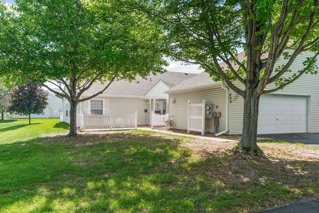 438 Sarazin Street Shakopee, MN Townhouse Active - Photo 1 of 19. Opens carousel modal