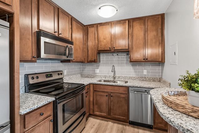 3729 Snelling Avenue Unit 308