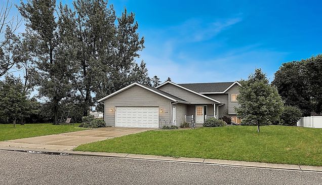 310 4th Street SW