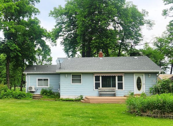 910 E Evergreen Street Isle, MN House Active - Photo 1 of 3. Opens carousel modal