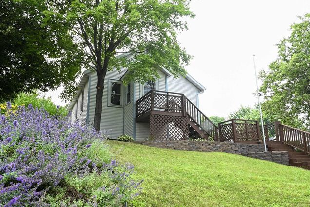 314 Andrews Avenue Detroit Lakes, MN House Active - Photo 1 of 19. Opens carousel modal