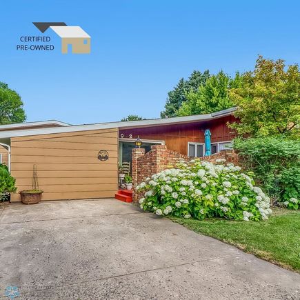 202 12th Avenue N Casselton, ND House Active - Photo 1 of 74. Opens carousel modal