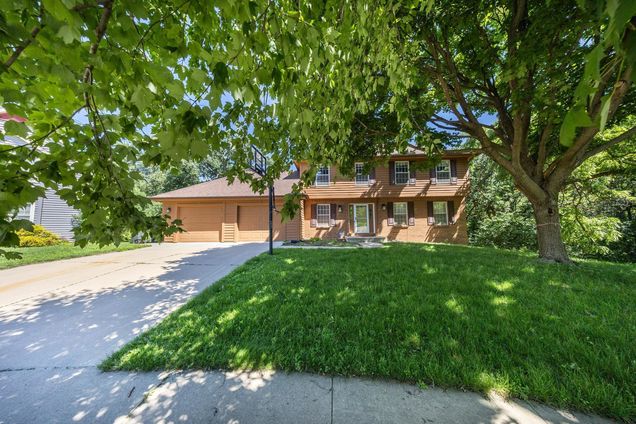 2426 Wilshire Lane NE Rochester, MN House Active - Photo 1 of 53. Opens carousel modal