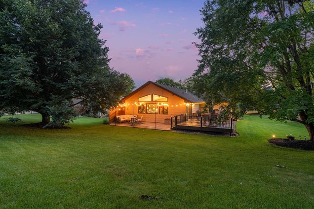 1104 Lavon Lane