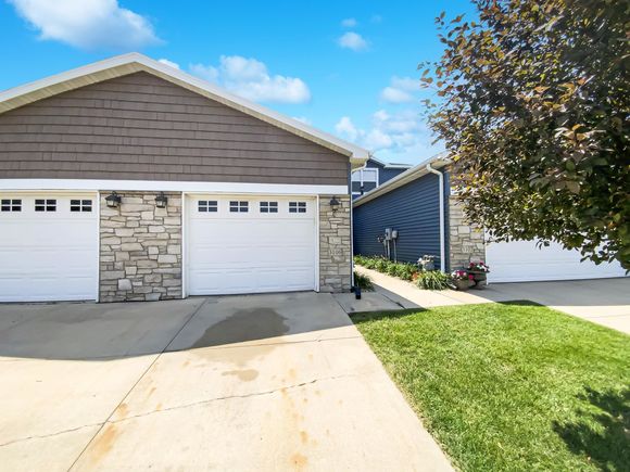 3106 Appleton Lane NW