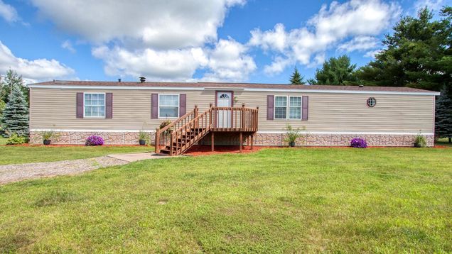 19534 82nd Avenue Anson Twp, WI House Active - Photo 1 of 35. Opens carousel modal