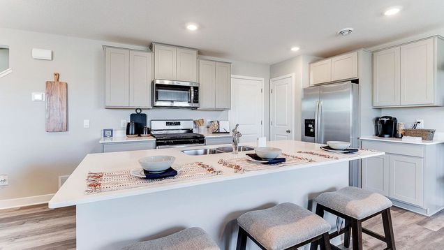 13664 Ringneck Way