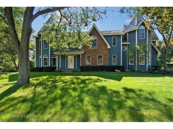 19 Seneca Avenue W HAWTHORN WOODS, IL House Sold - Photo 1 of 25. Opens carousel modal