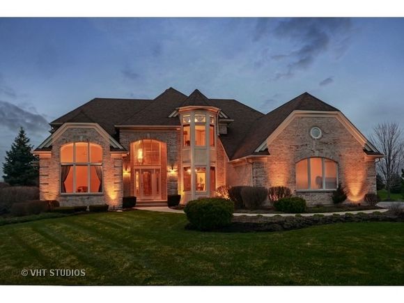 Recently Sold Countryside Glen Of Hawthorn Woods Hawthorn Woods Il Real Estate Homes Estately