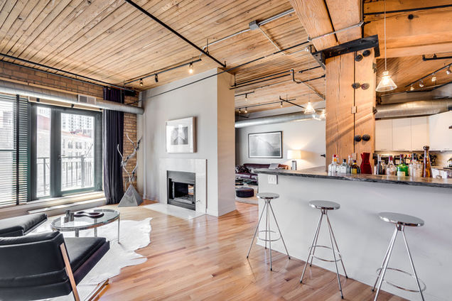 411 W Ontario Street Unit 504 - Photo 7 of 25