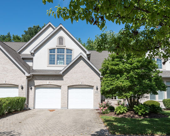 1467 Cress Creek Court NAPERVILLE, IL Townhouse Sold - Photo 1 of 28. Opens carousel modal