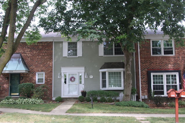 1537 Wedgefield Circle NAPERVILLE, IL Townhouse Sold - Photo 1 of 23. Opens carousel modal