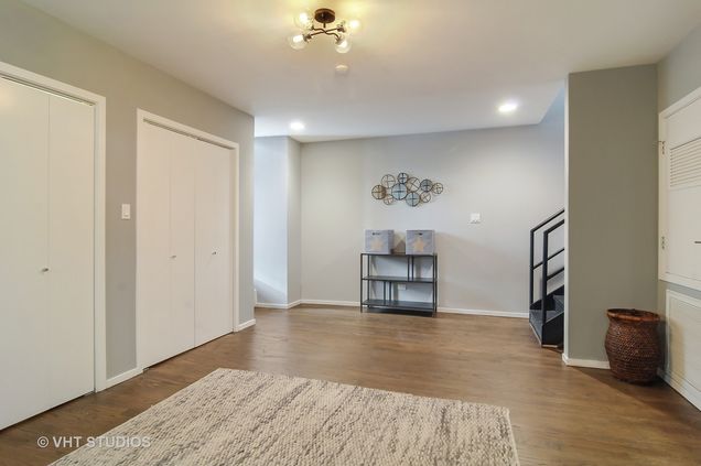 2000 S Michigan Avenue Unit 103 - Photo 14 of 17