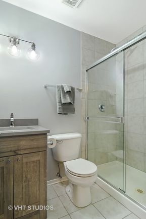 2000 S Michigan Avenue Unit 103 - Photo 15 of 17