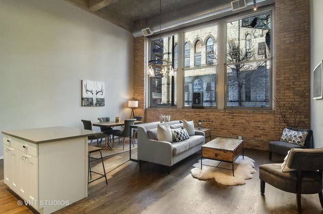 2000 S Michigan Avenue Unit 103 - Photo 8 of 17