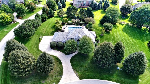 4 S Meadow Lane HAWTHORN WOODS, IL House Sold - Photo 1 of 35. Opens carousel modal