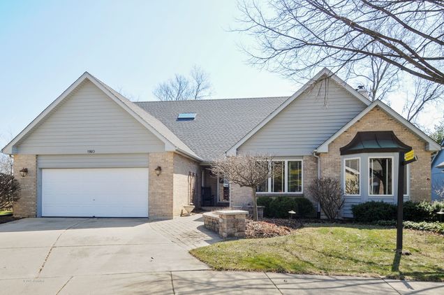 1160 Dickens Avenue NAPERVILLE, IL House Sold - Photo 1 of 21. Opens carousel modal