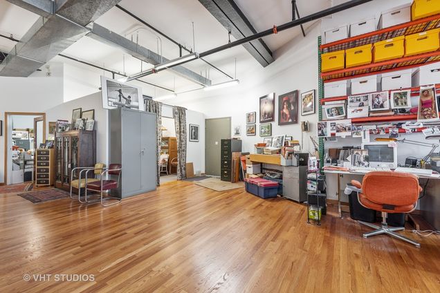 1617 S Michigan Avenue Unit 2 - Photo 10 of 12