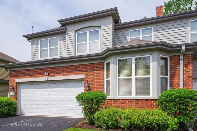 732 Samson Way NORTHBROOK, IL Townhouse Sold - Photo 1 of 18. Opens carousel modal