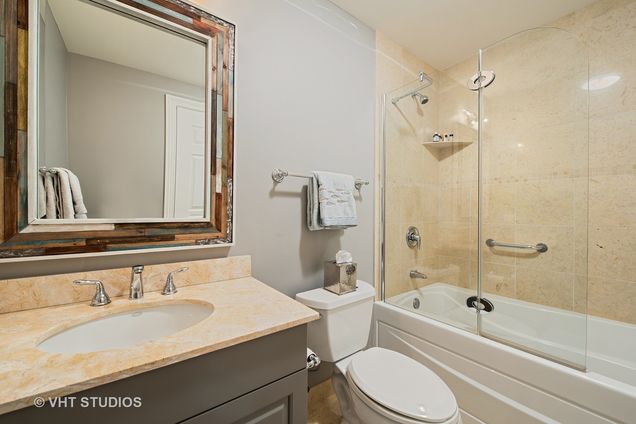 21 E Huron Street Unit 4601 - Photo 18 of 28