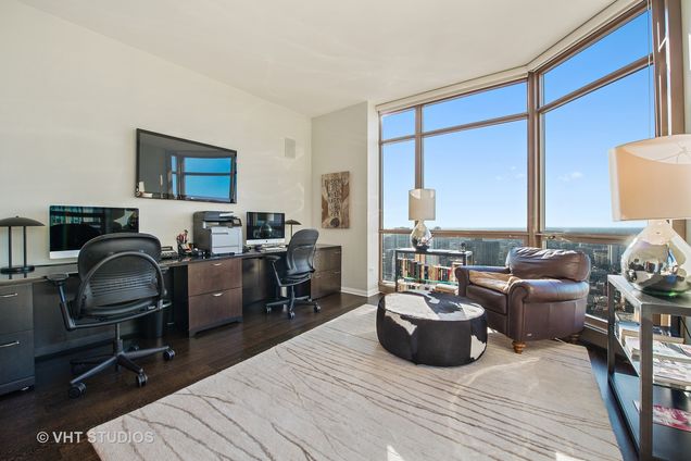 21 E Huron Street Unit 4601 - Photo 9 of 28