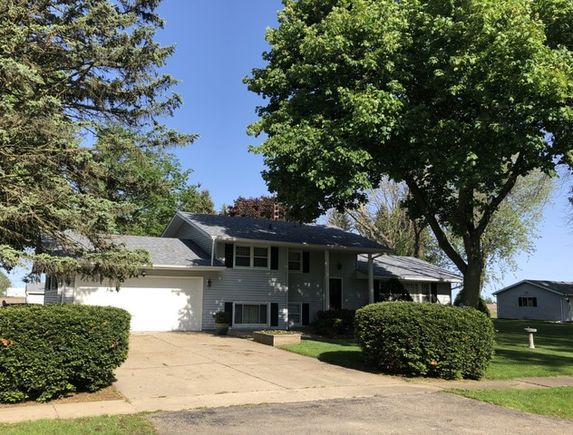122 Eighth Street Standard, IL House Sold - Photo 1 of 17. Opens carousel modal