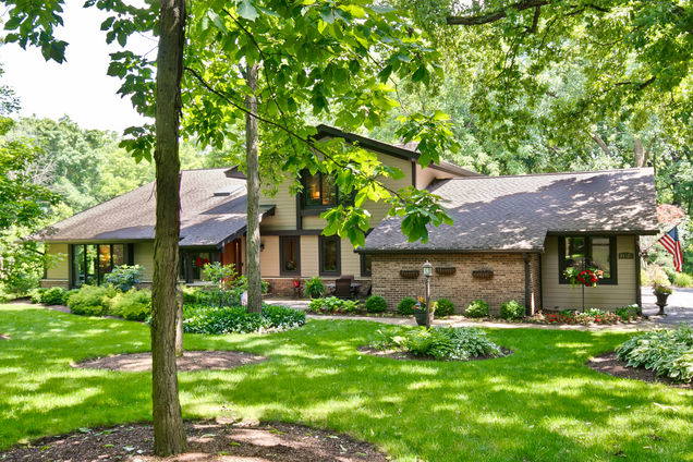 21525 W Hidden Valley Drive Kildeer, IL House Sold - Photo 1 of 51. Opens carousel modal