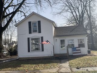 107 S 4th Avenue