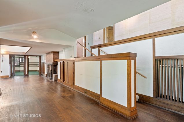 507 Lake Avenue Wilmette, IL House Sold - Photo 17 of 41. Opens carousel modal