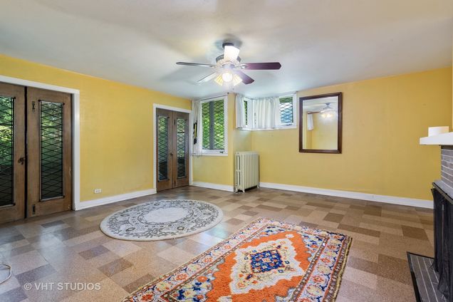 507 Lake Avenue Wilmette, IL House Sold - Photo 24 of 41. Opens carousel modal