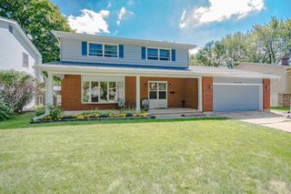 1808 Margaret Lane