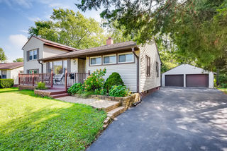 1706 Hosmer Lane