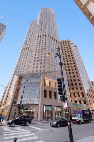 950 N Michigan Avenue Unit 3603