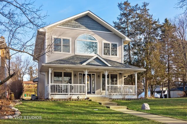 38636 N Munn Road Lake Villa, IL House Sold - Photo 1 of 32. Opens carousel modal