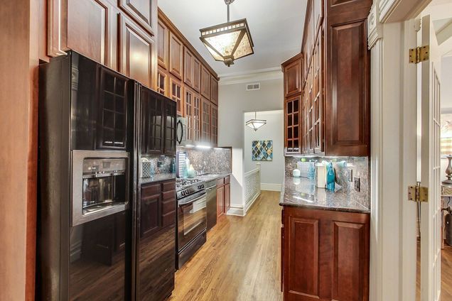 1325 N Dearborn Parkway Unit 2 - Photo 8 of 21