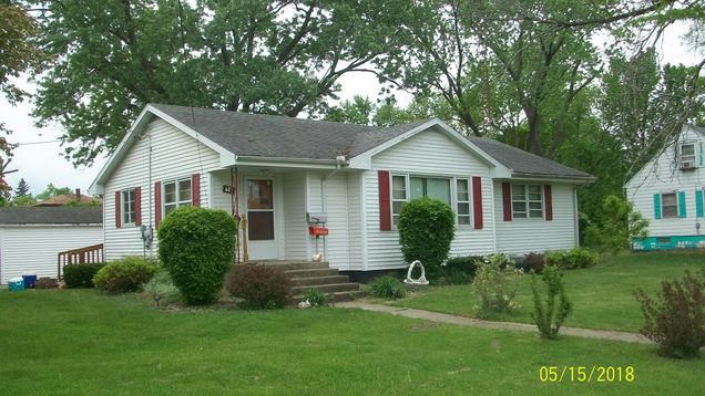 601 W Lincoln Avenue Onarga, IL House Sold - Photo 1 of 7. Opens carousel modal